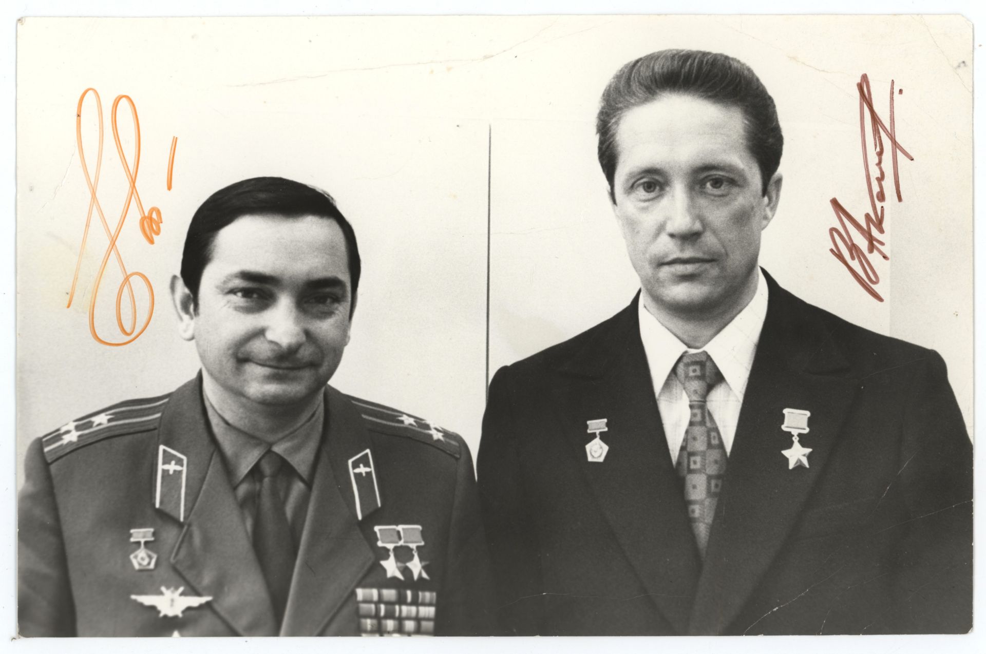 sowj. Kosmonauten | Konvolut Autogramme Walentina Tereschkowa u.a. | Fotografie | 1960er Jahre - Bild 4 aus 8