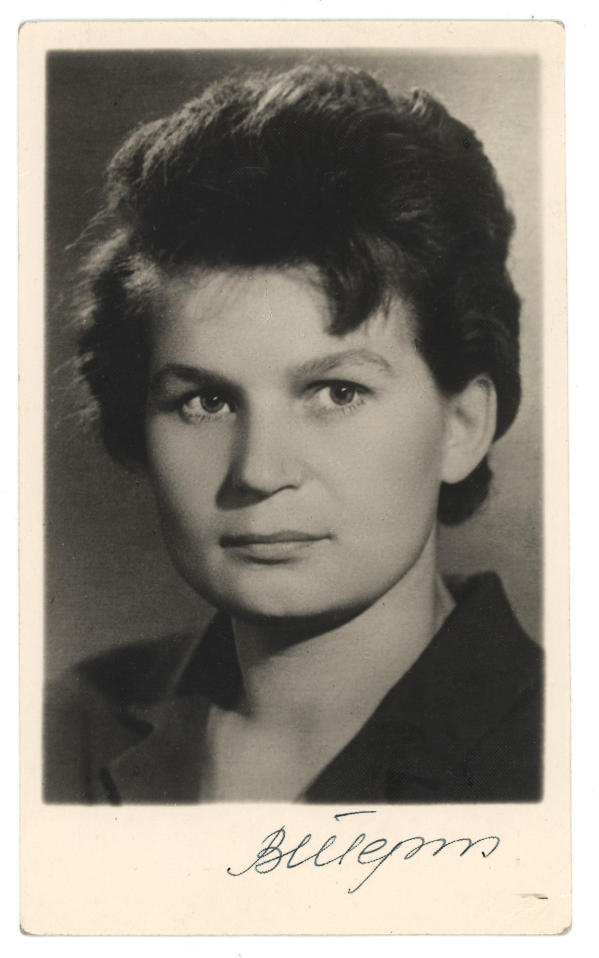 sowj. Kosmonauten | Konvolut Autogramme Walentina Tereschkowa u.a. | Fotografie | 1960er Jahre - Bild 3 aus 8