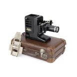 ꩜ A Leitz Parvo Projector in Brown SFUUE Transport Case,