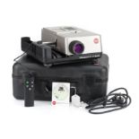 ꩜ A Leica Pradovit P 600 35mm Slide Projector,
