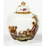 (99) MEISSEN-TEEDOSE MIT DECKEL MIT LÄNDLICHER SZENERIE