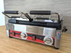 OMCAN DOUBLE PANINI RIBBED GRILL, 3200W, 220V, OMCAN 19937 - NEW