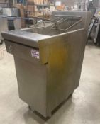 QUEST MV40/130 NATURAL GAS DEEP FRYER
