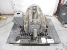 (1) TOSHIBA 100HP ELECTRIC MOTOR, 1180RP, 444T, 230/460V, 248/124A, 3PH, CAT# B1006FLF4USW, REPAIRED