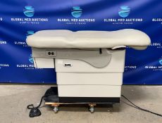 Midmark 623-007 Exam Table