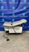 Midmark 623-008 Exam Table