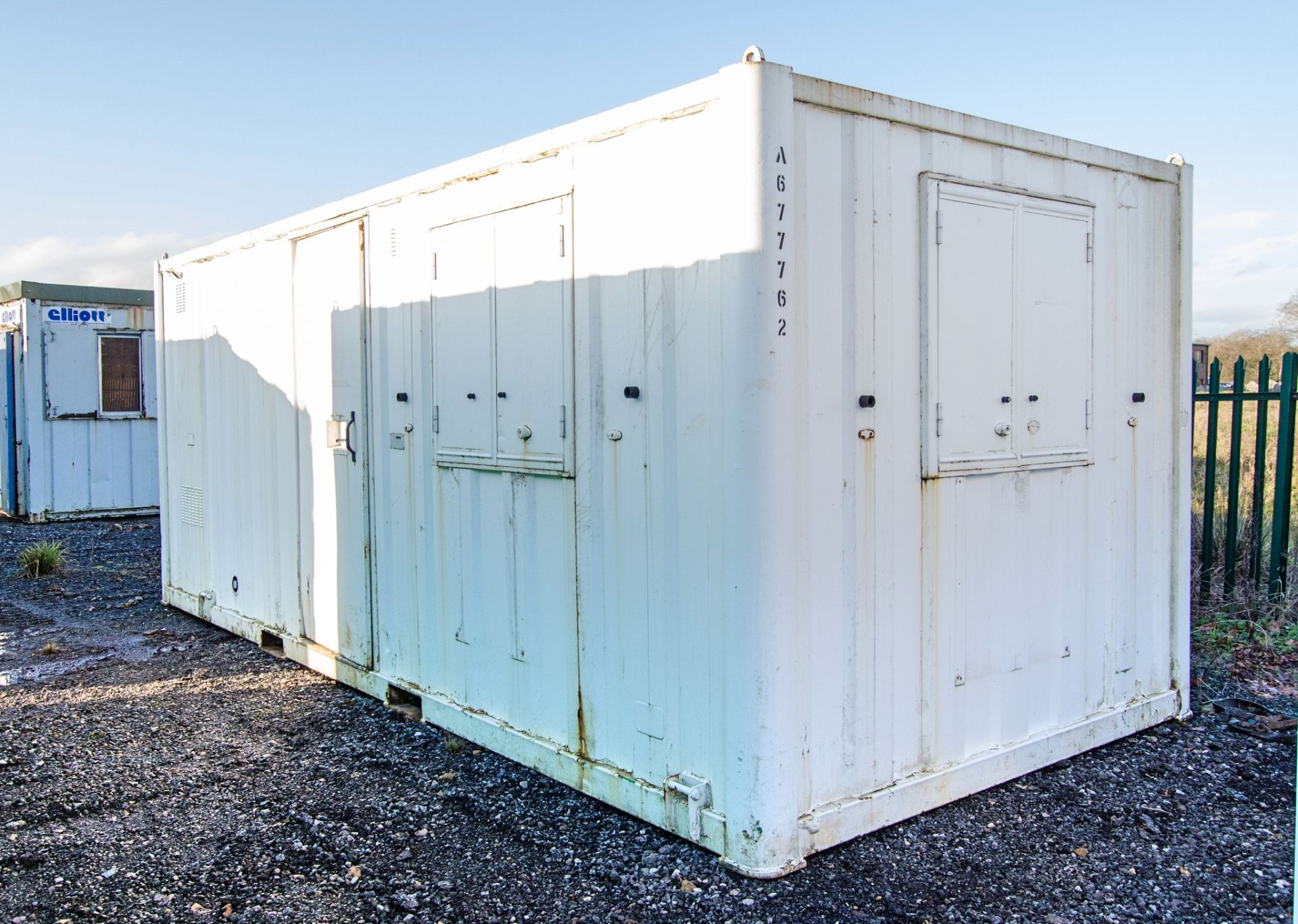 21ft x 9ft steel anti-vandal welfare site unit Comprising of: canteen area, toilet & generator