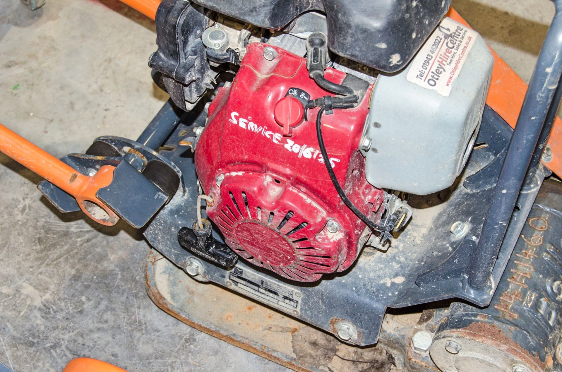 Belle LC3251 petrol driven compactor plate - Image 3 of 3