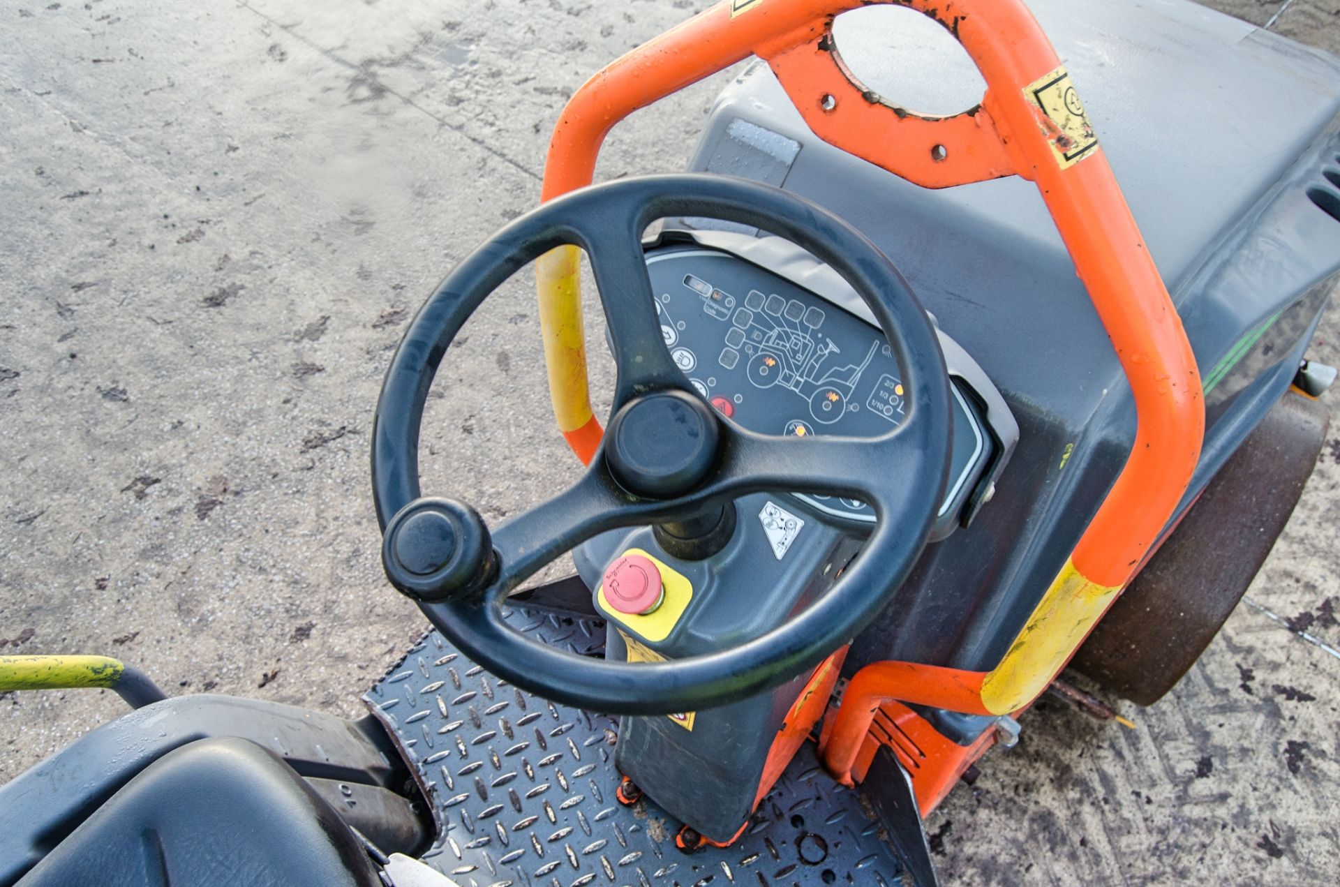 Hamm HD10C VV diesel driven double drum ride on roller Year: 2017 S/N: H1994823 Recorded Hours: - Image 15 of 19