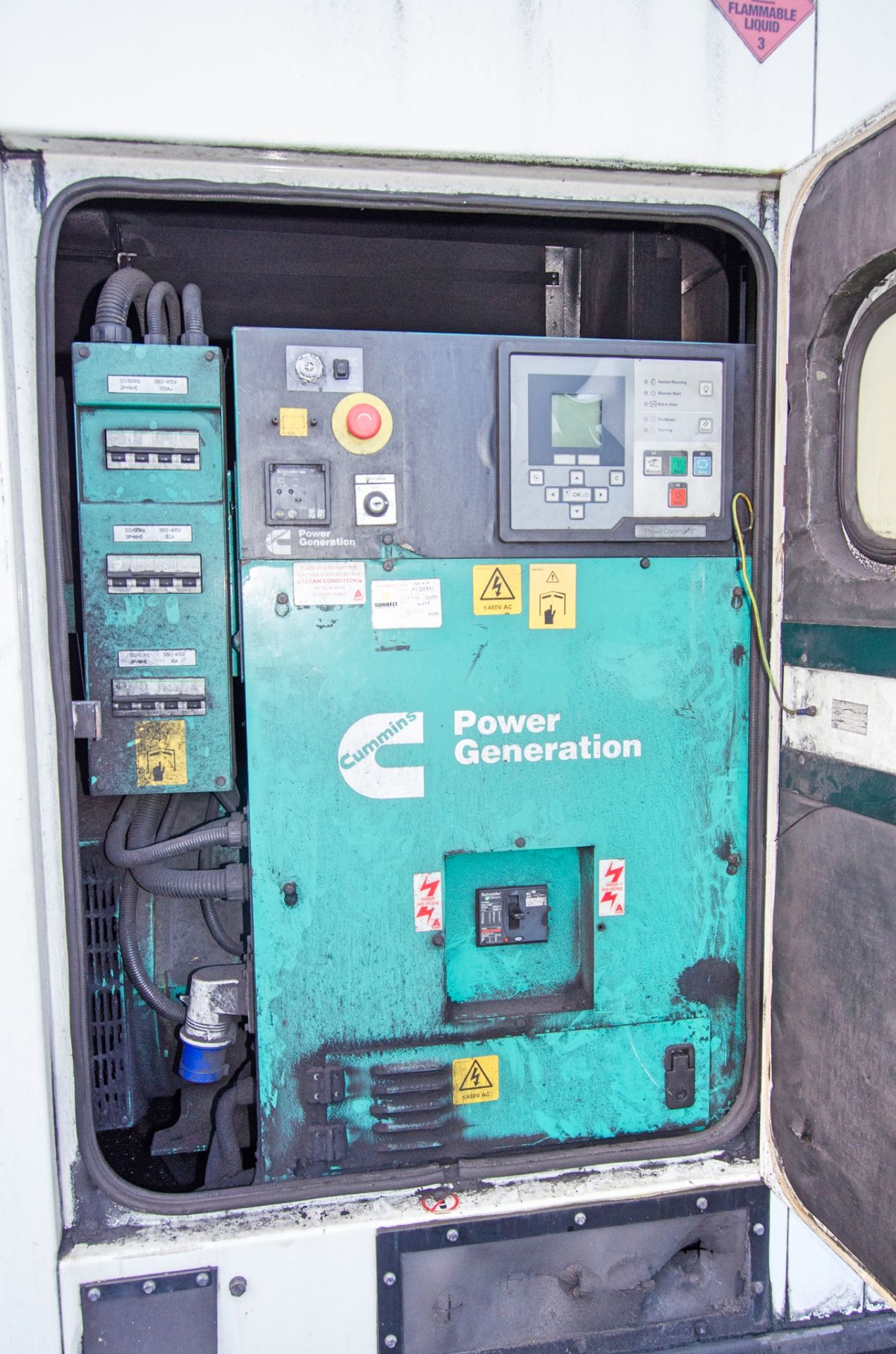 Cummins 150 kva diesel driven generator Recorded hours: 19347 ** Engine runs but generator burnt out - Image 4 of 8