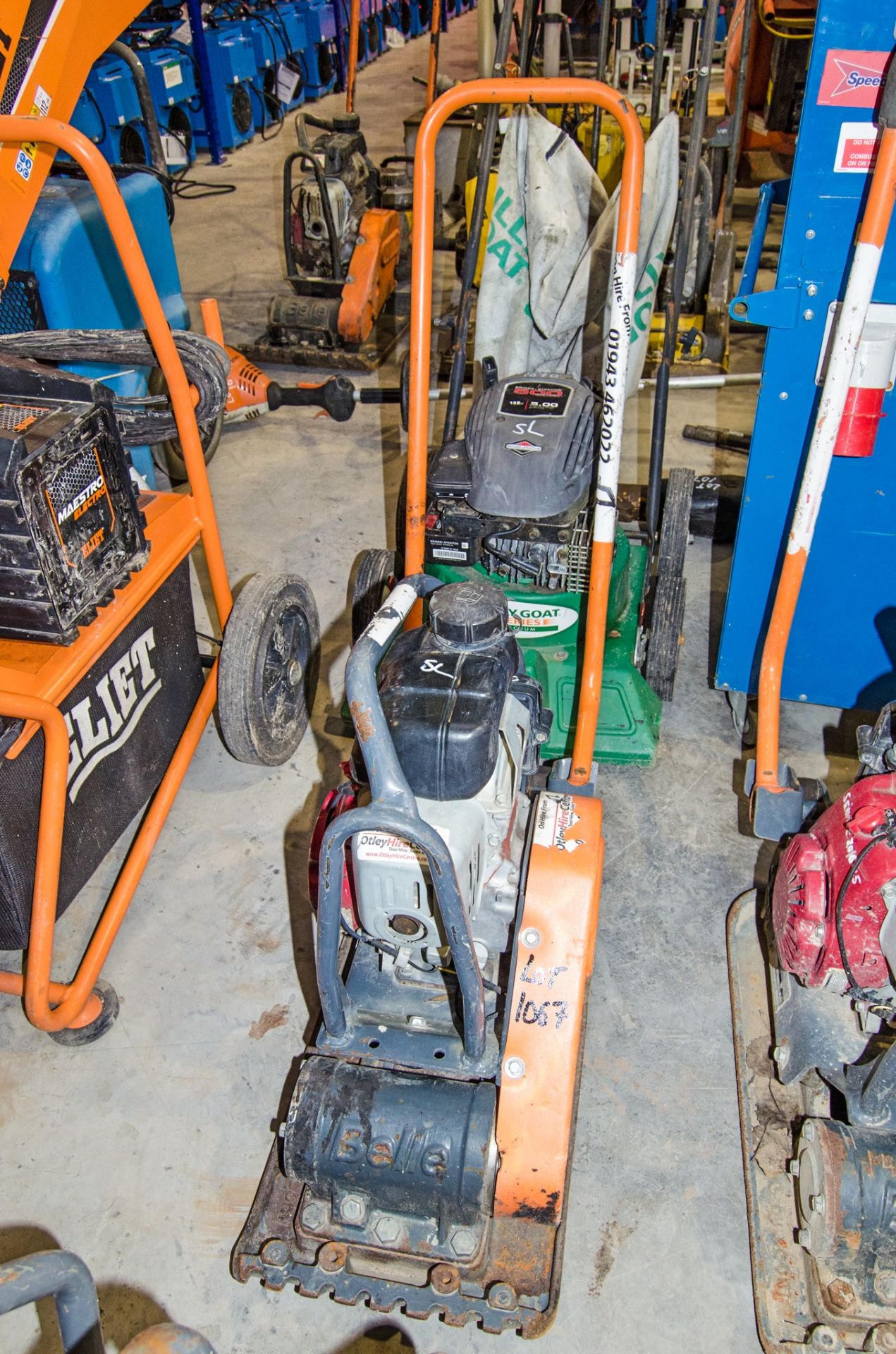 Belle LC3251 petrol driven compactor plate