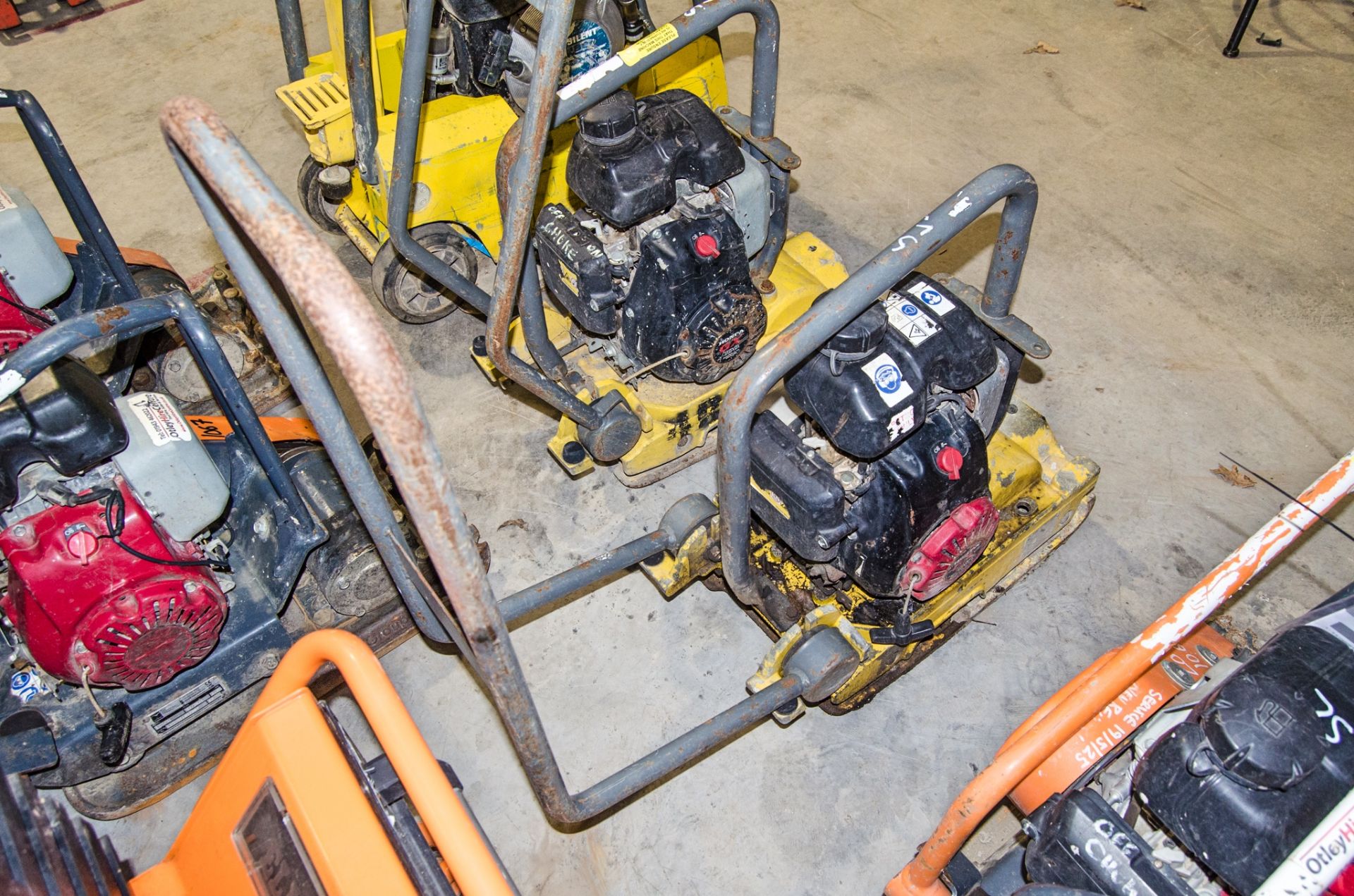 Wacker Neuson WP1030 petrol driven compactor plate - Image 2 of 3