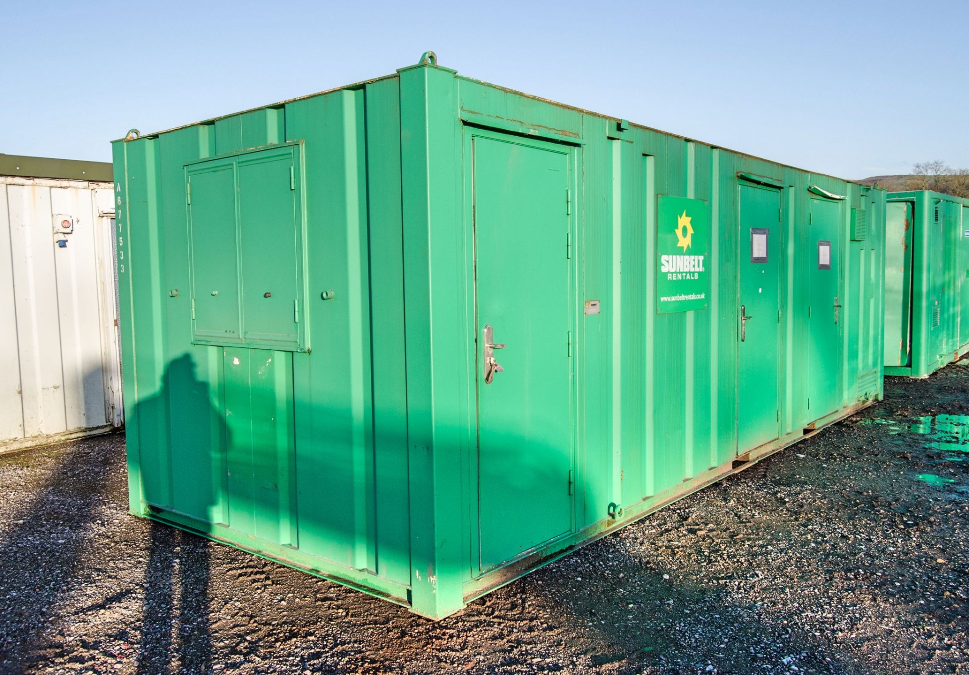 24ft x 9ft steel anti-vandal welfare site unit Comprising of: canteen area, office, toilet & - Image 2 of 10