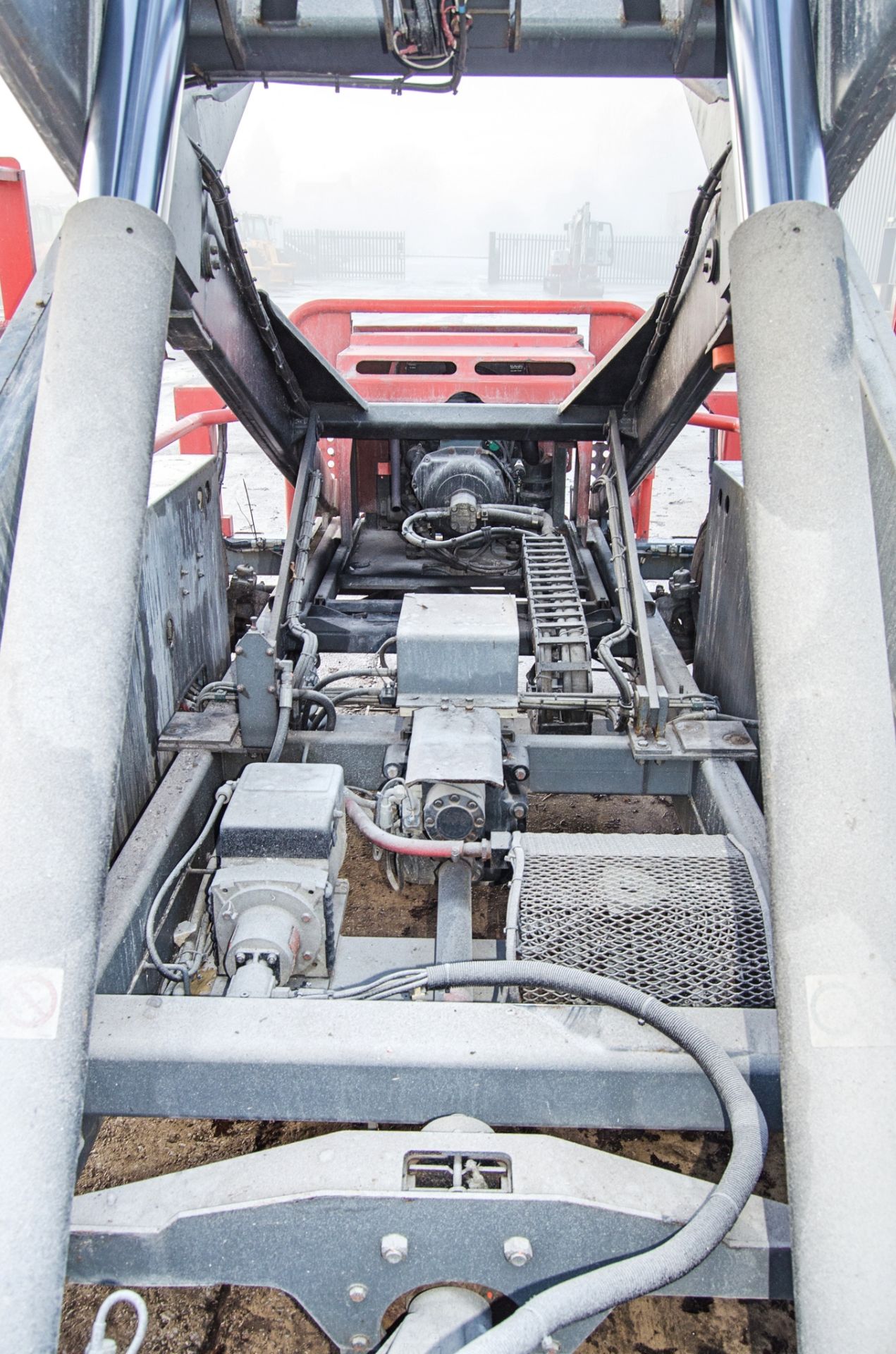 Skyjack SJ9250 diesel driven scissor lift access platform Year: 2017 S/N: 50002090 Recorded Hours: - Image 13 of 15