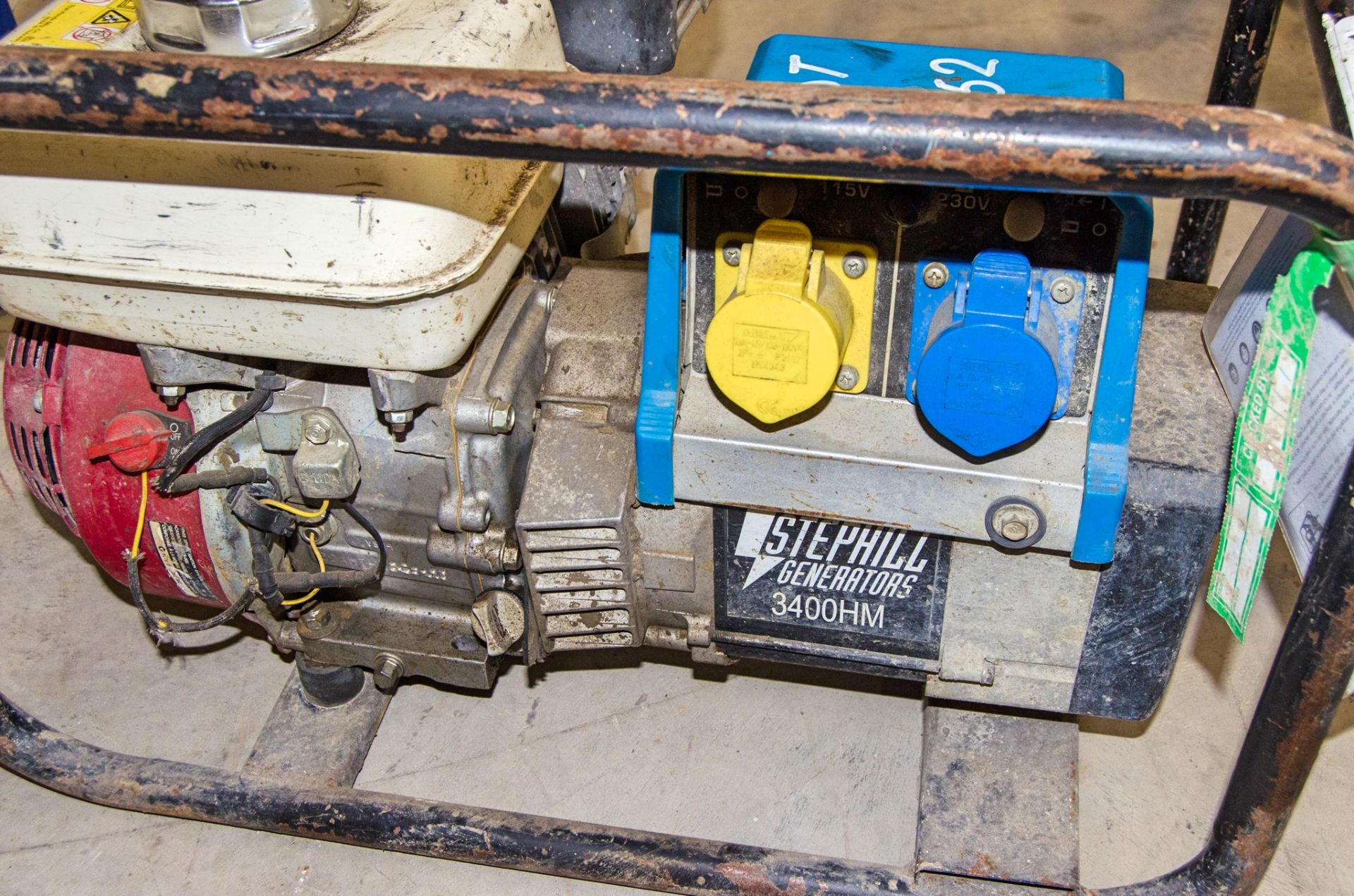 110v/240v 3 kva petrol driven generator - Image 4 of 4