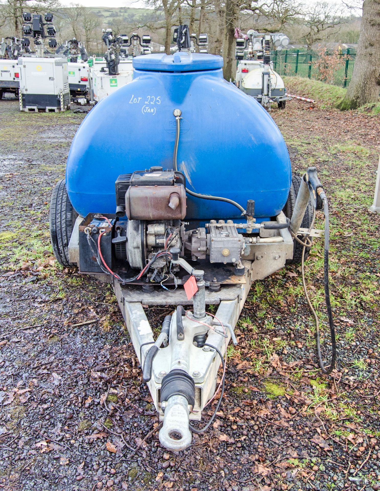 Western 2000 litre fast tow diesel pressure washer bowser c/w hose and lance A749878 - Image 5 of 7