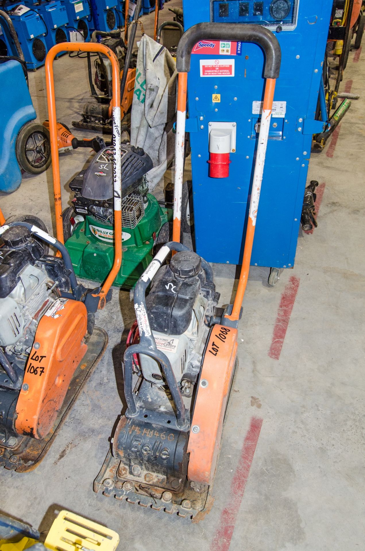 Belle LC3251 petrol driven compactor plate