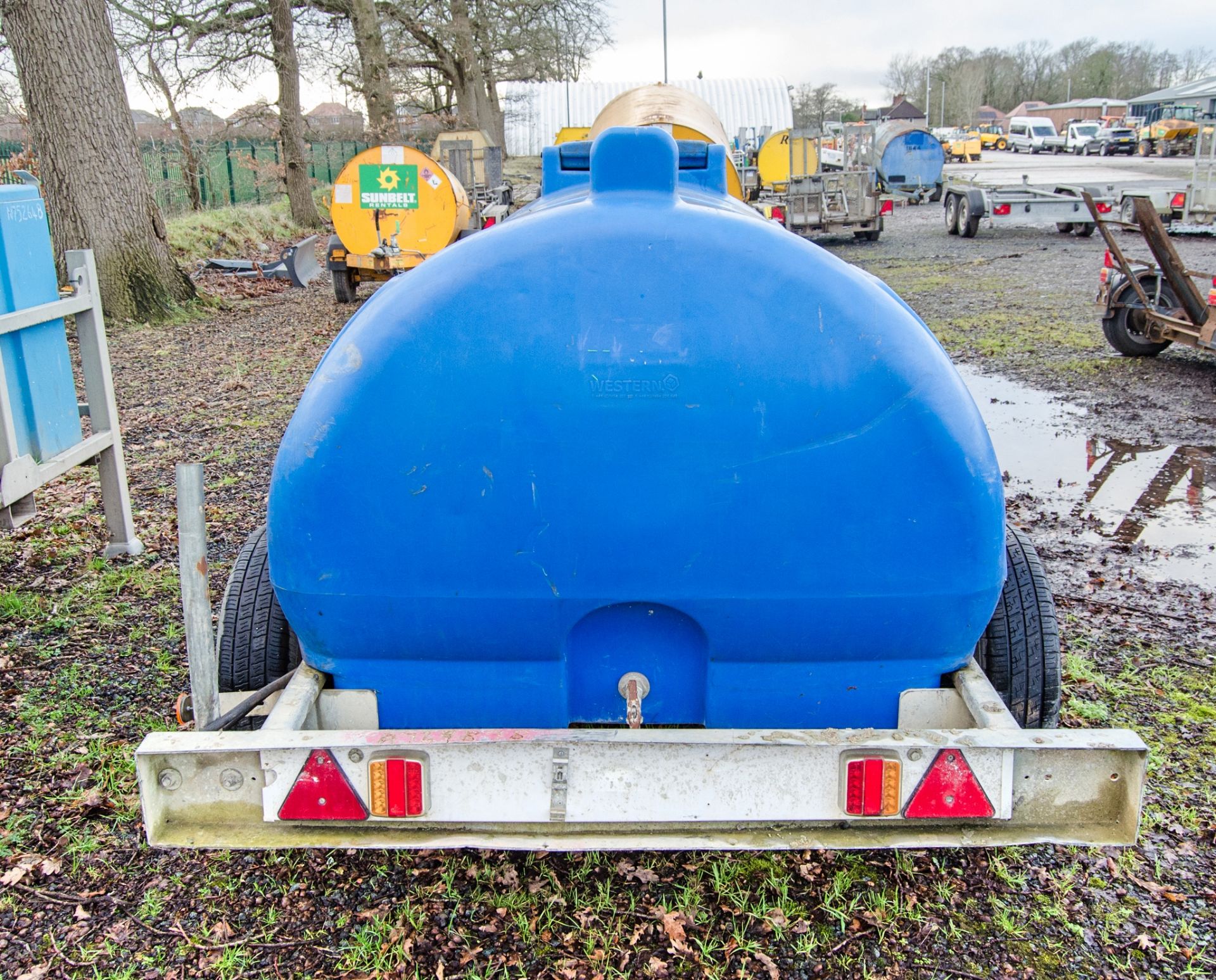 Western 2000 litre fast tow diesel pressure washer bowser c/w hose and lance A749878 - Image 6 of 7
