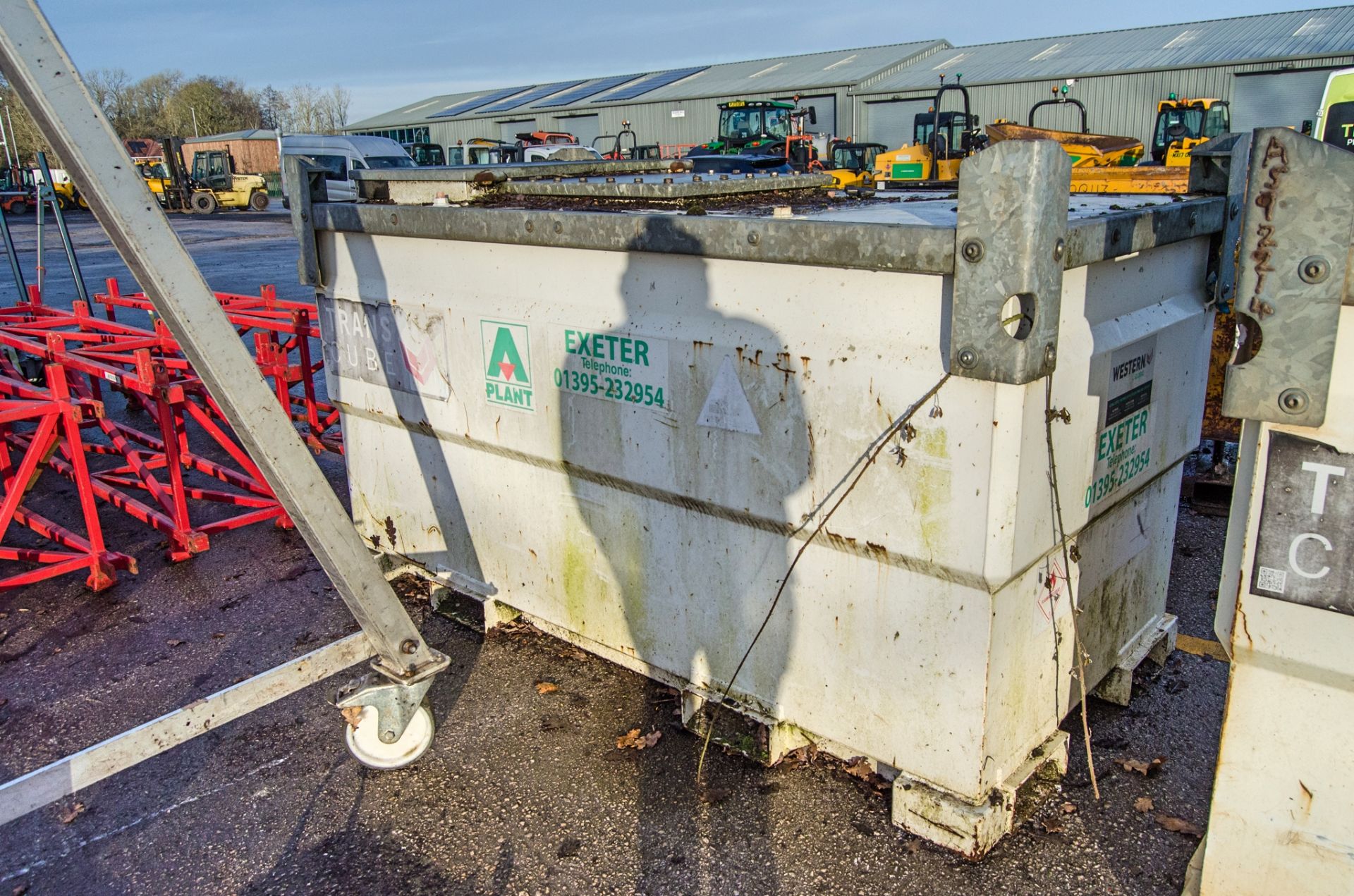 Western 2000 litre steel static bunded fuel bowser c/w 12v electric pump ** No nozzle ** A655012 - Image 2 of 3