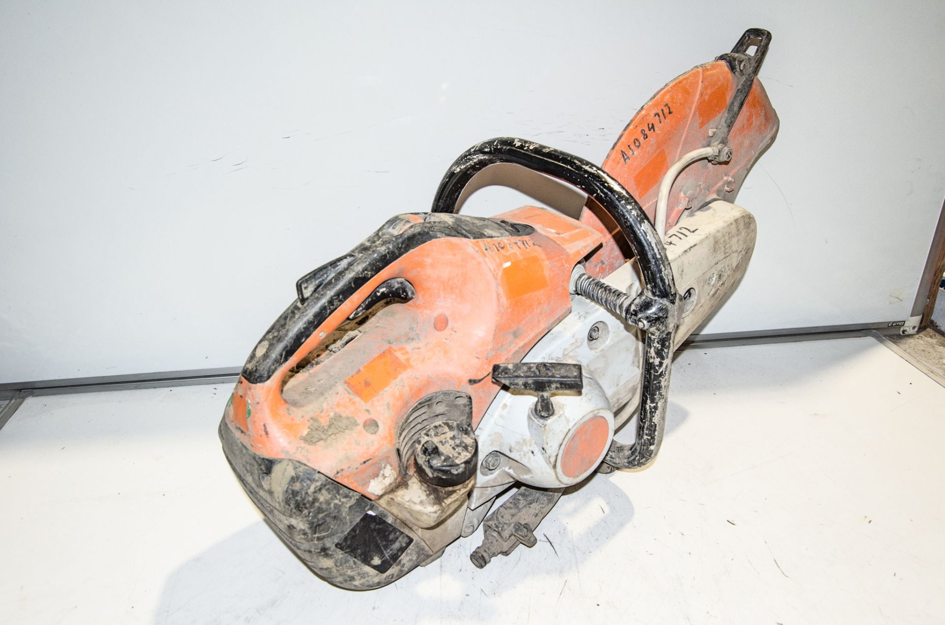 Stihl TS410 petrol driven cut off saw A1084712 - Image 2 of 2