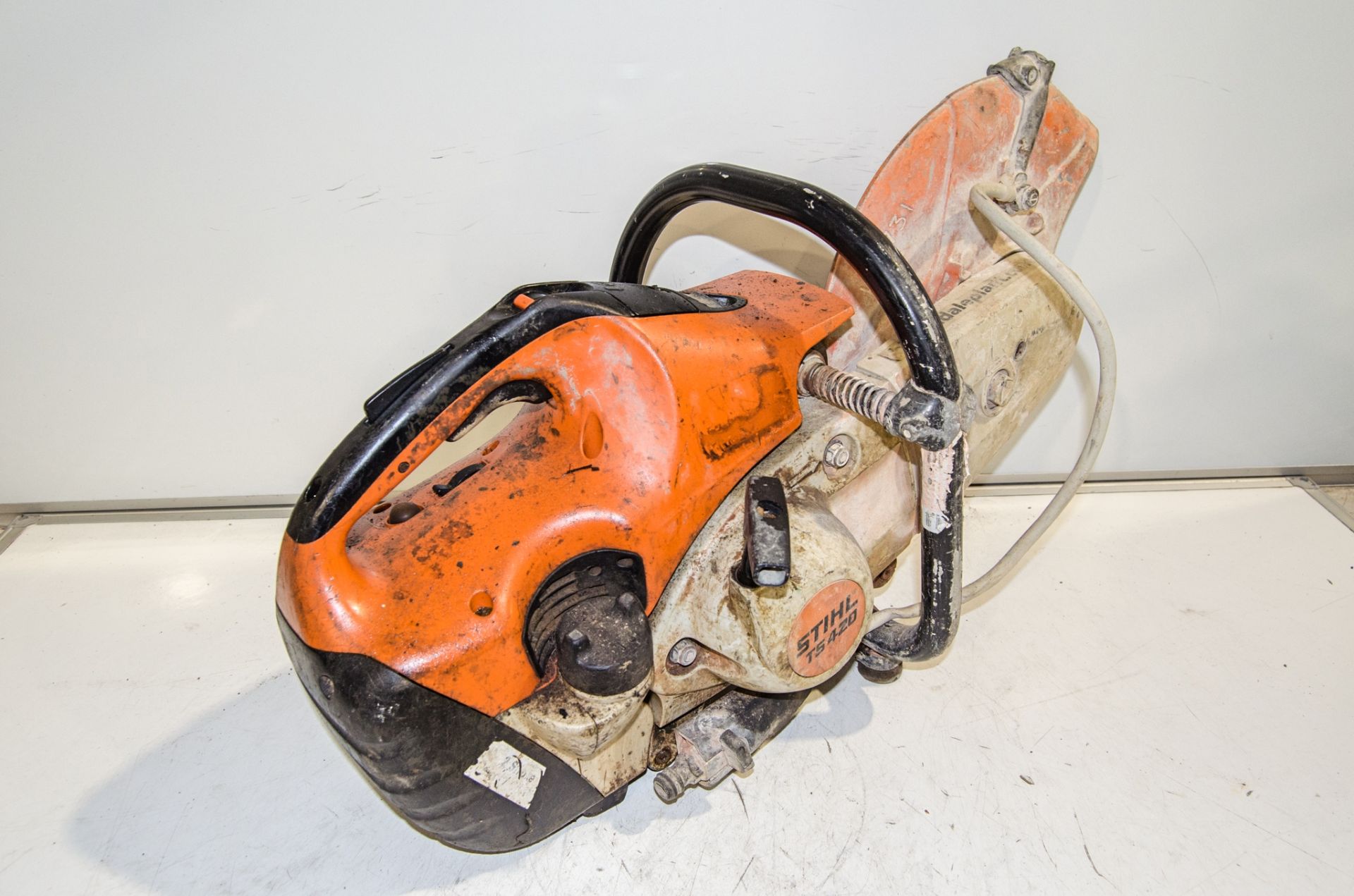Stihl TS420 petrol driven cut off saw - Image 2 of 2