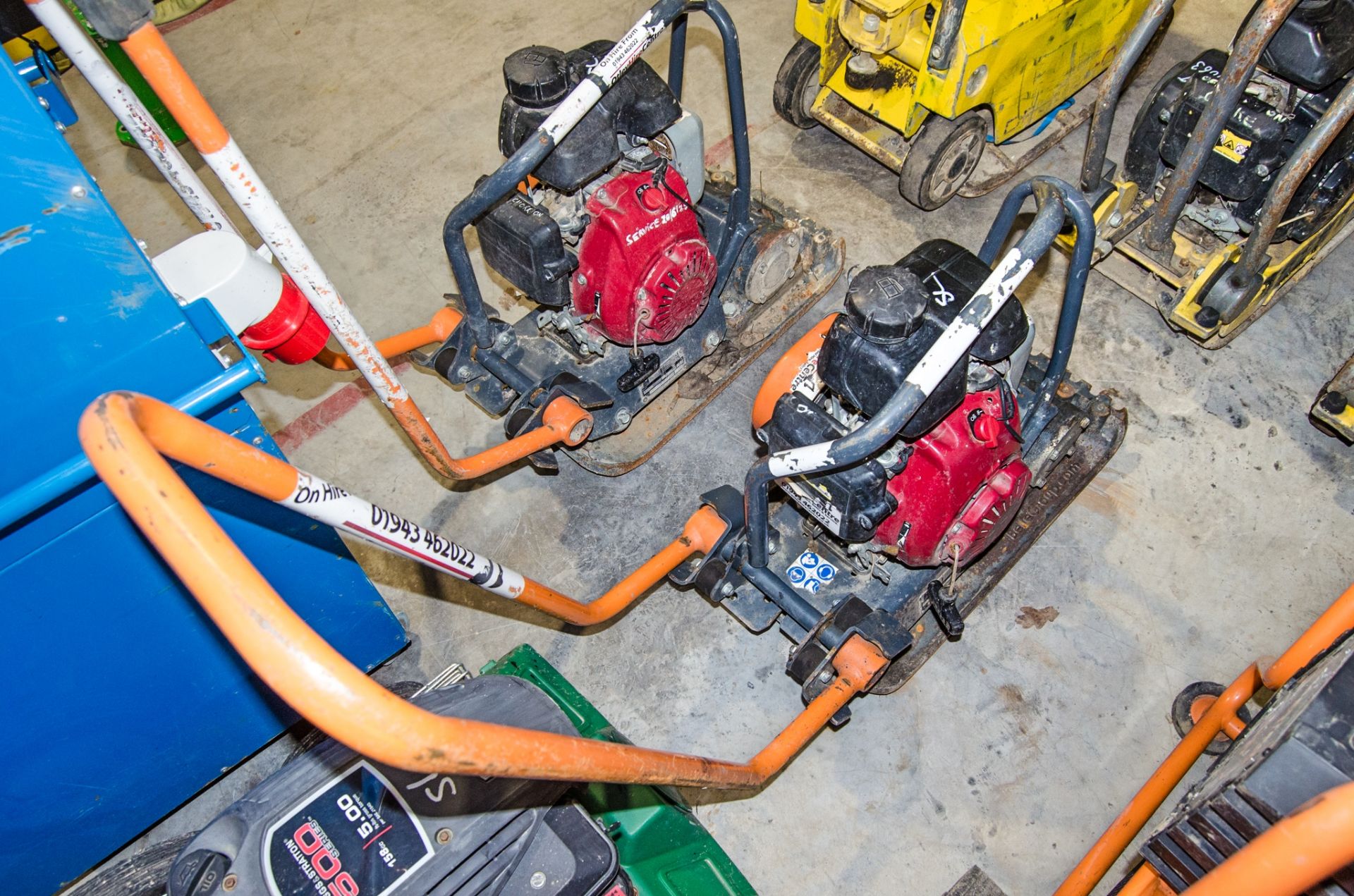 Belle LC3251 petrol driven compactor plate - Image 2 of 3