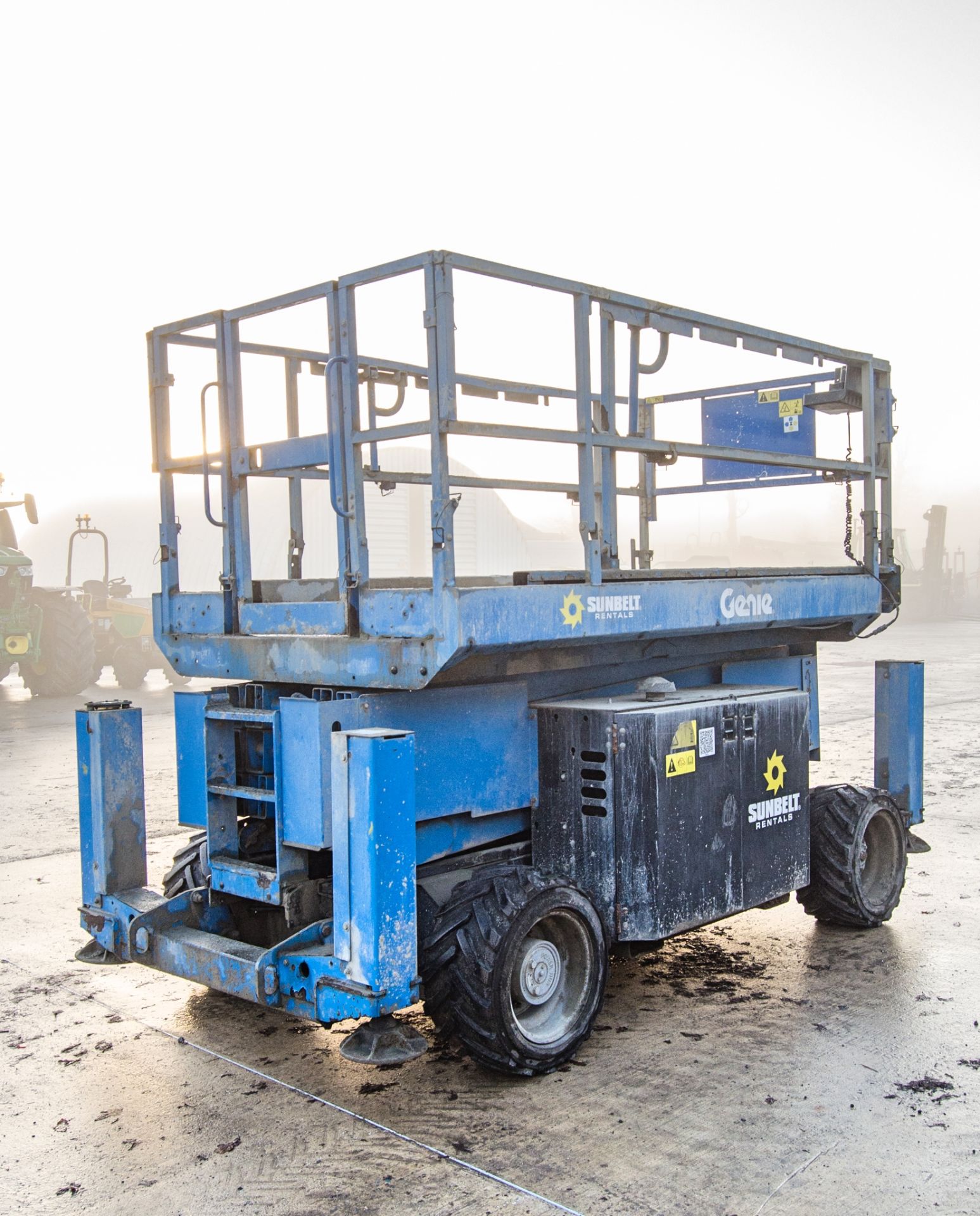 Genie GS3369 RT diesel driven scissor lift access platform Year: 2016 S/N: 16F8958 Recorded Hours: - Image 3 of 14