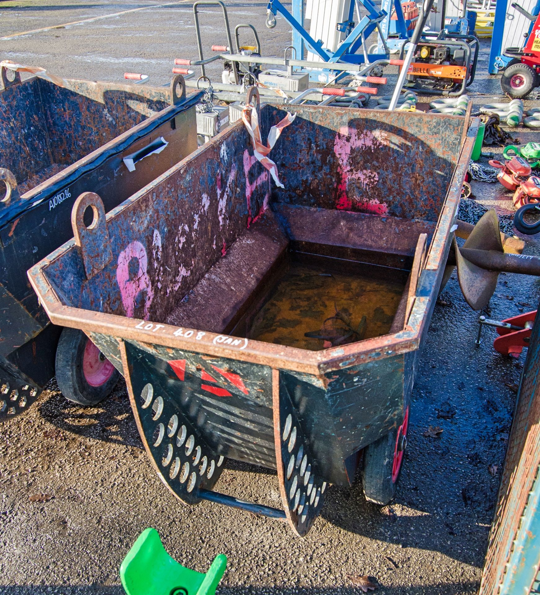 Armorgard steel rubble truck A749394