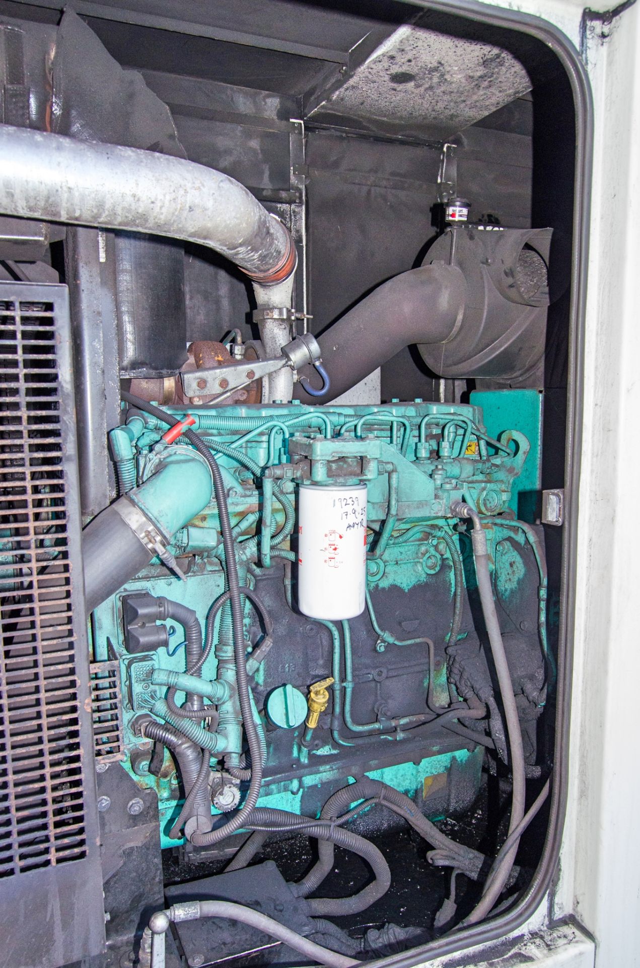 Cummins 150 kva diesel driven generator Recorded hours: 19347 ** Engine runs but generator burnt out - Image 5 of 8