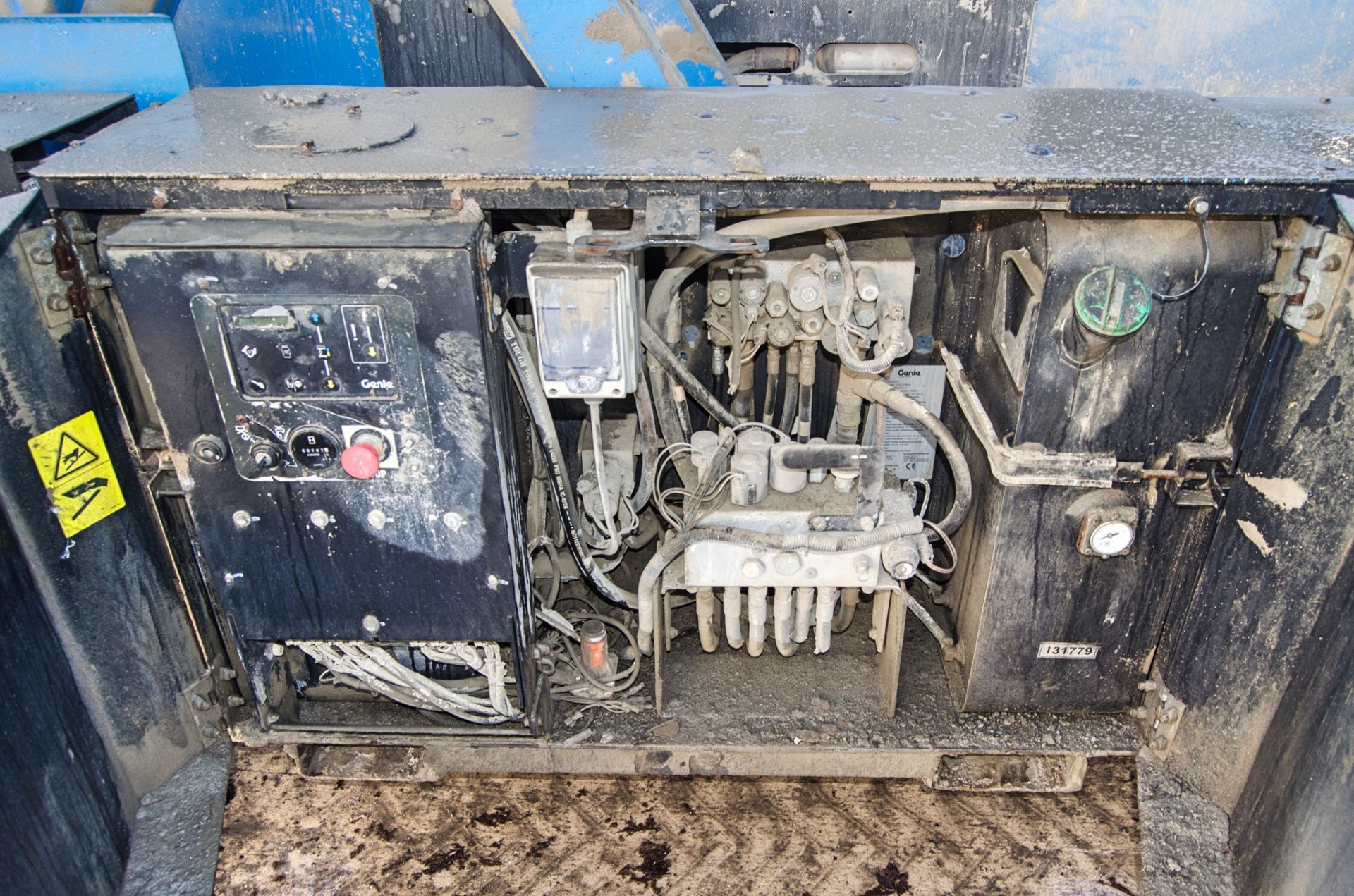 Genie GS3369 RT diesel driven scissor lift access platform Year: 2016 S/N: 16F8958 Recorded Hours: - Image 10 of 14