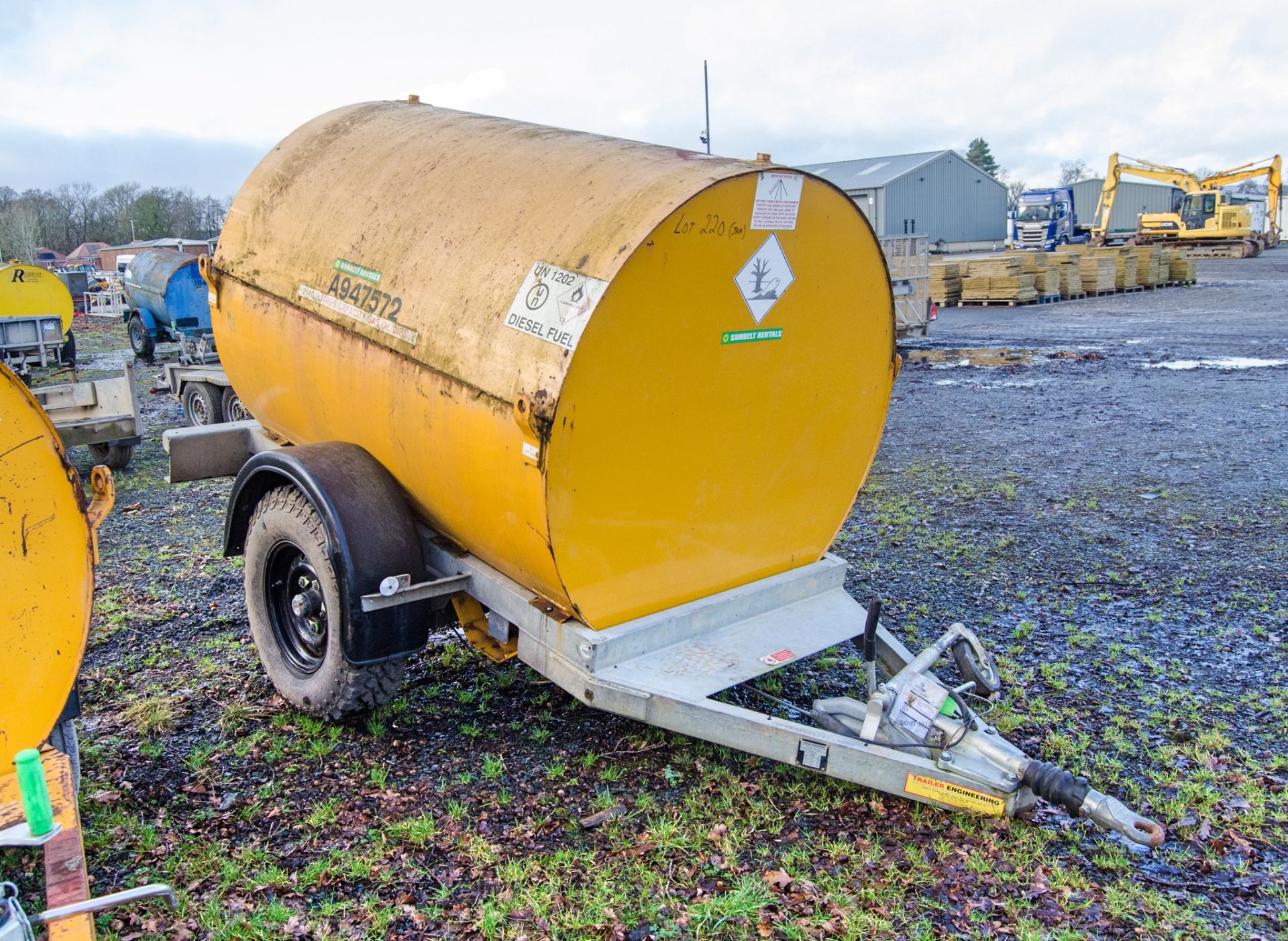 Trailer Engineering 2140 litre fast tow steel bunded diesel bowser c/w 12v electric pump, delivery - Image 2 of 8