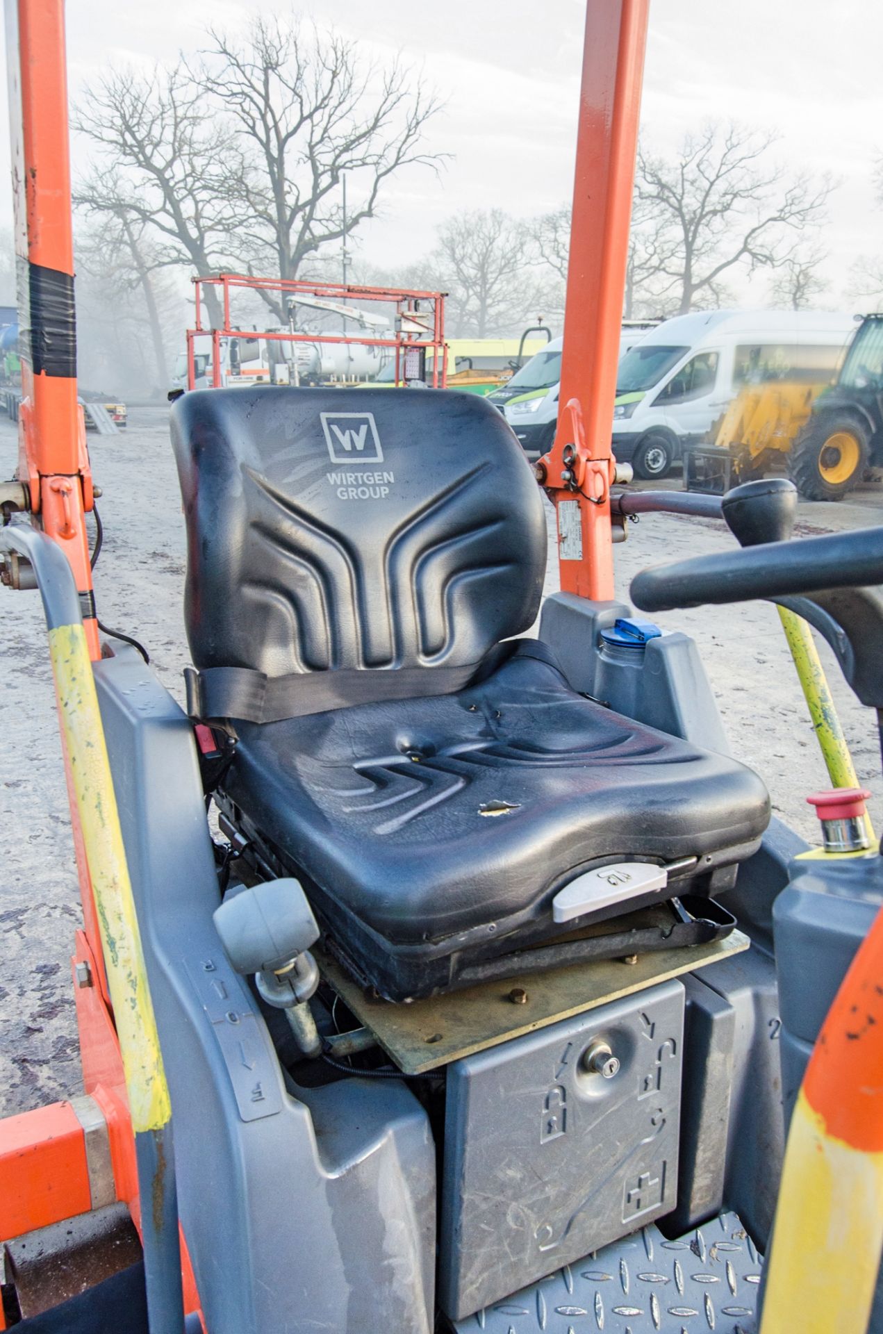 Hamm HD10C VV diesel driven double drum ride on roller Year: 2017 S/N: H1994823 Recorded Hours: - Image 14 of 19