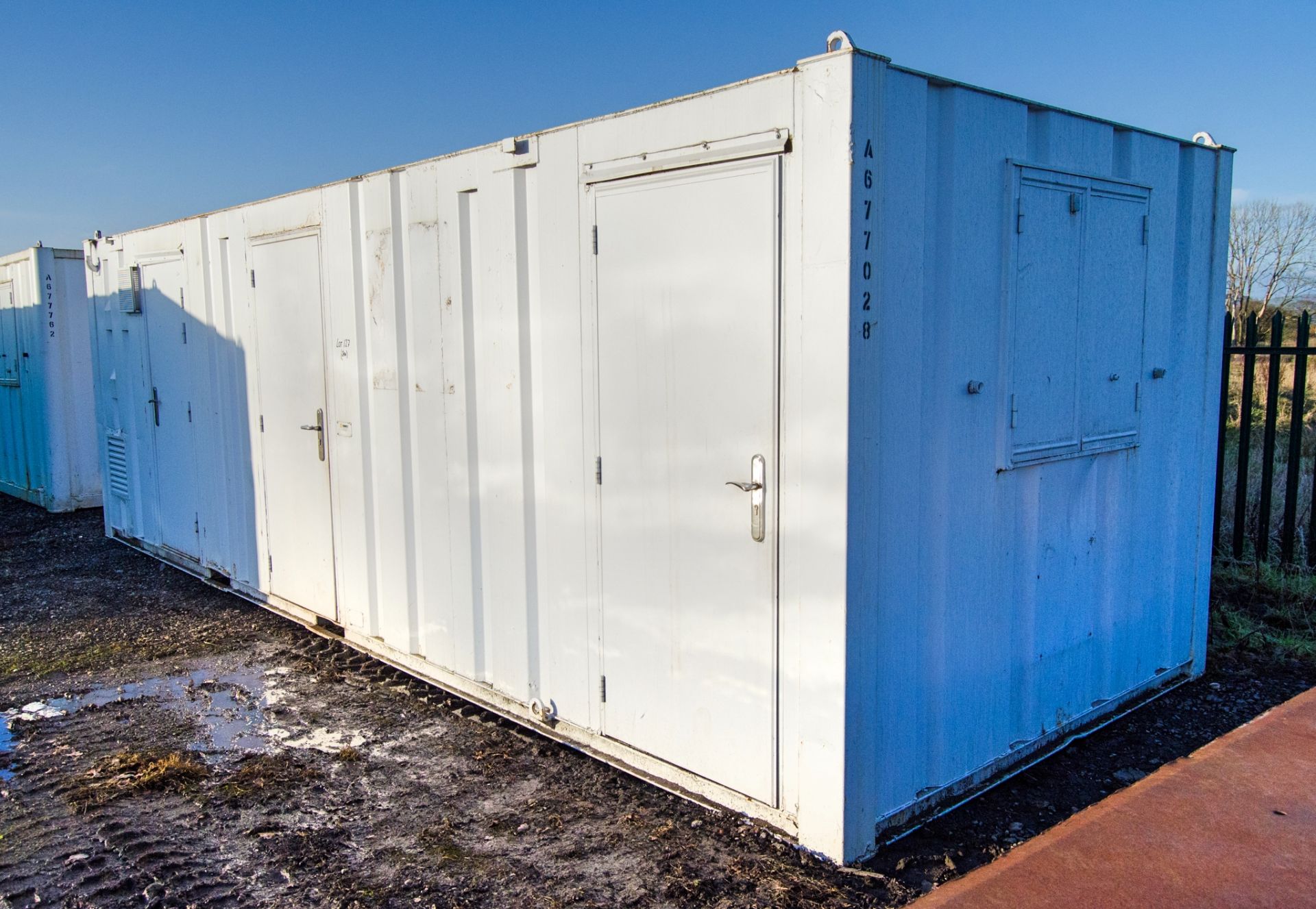 24ft x 9ft steel anti-vandal welfare site unit Comprising of: canteen area, office, toilet &