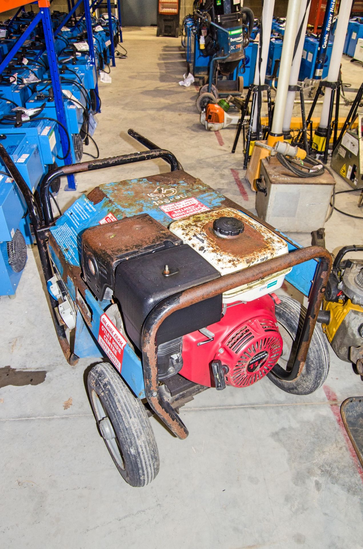 Genset petrol driven 4 kva generator