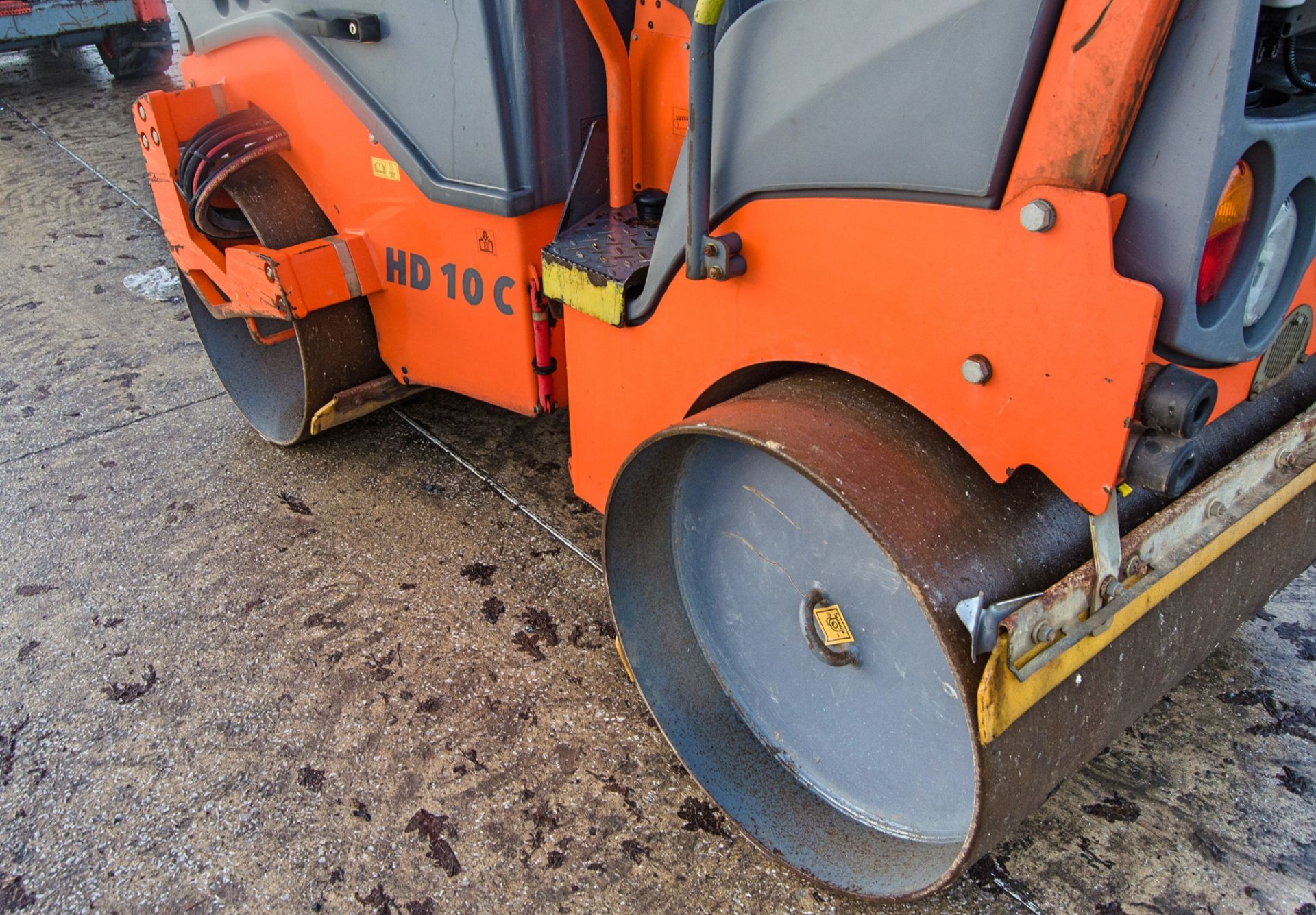 Hamm HD10C VV diesel driven double drum ride on roller Year: 2017 S/N: H1994823 Recorded Hours: - Image 11 of 19
