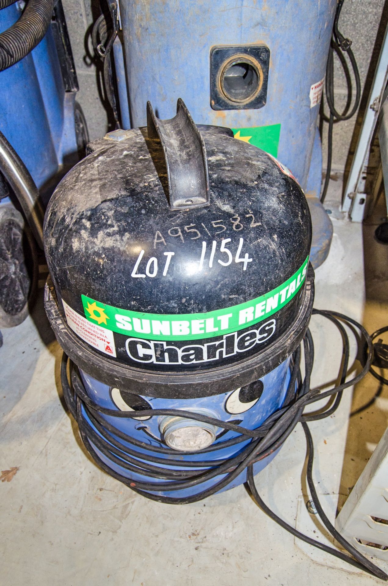 Numatic Charles 110v vacuum cleaner A951582