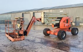 JLG 450AJ Series 2 diesel articulated boom access platform Year: 2014 S/N: E300002020 Recorded