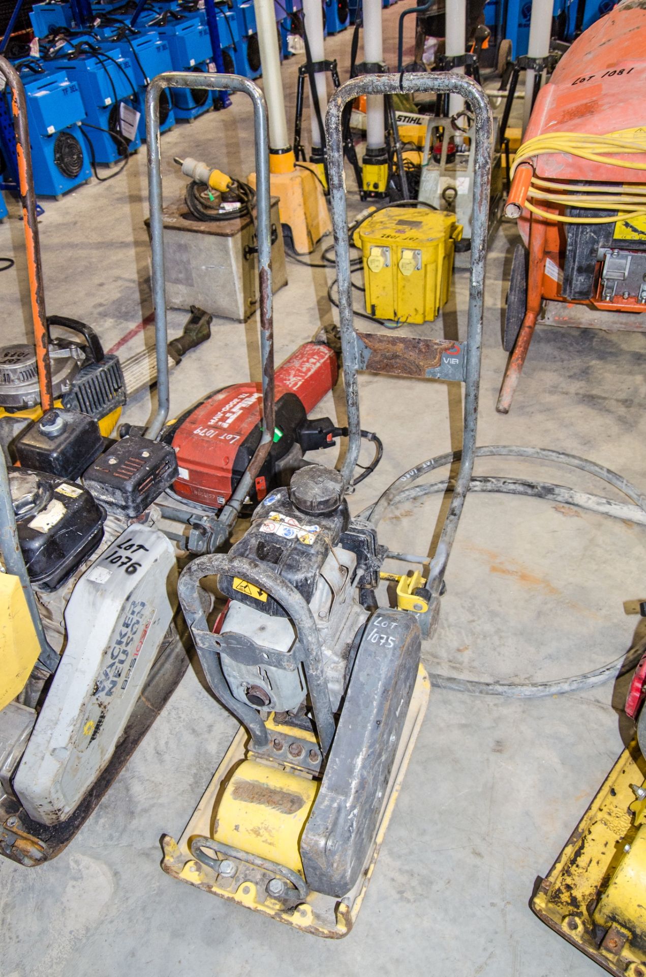 Wacker Neuson 1030VP petrol driven compactor plate A1114789