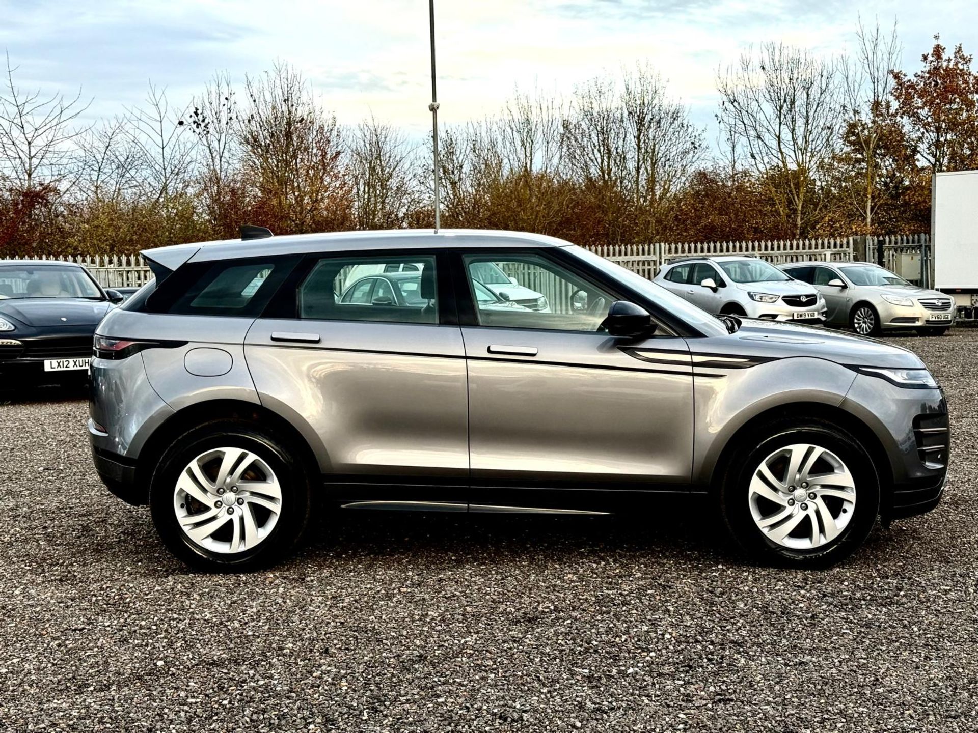 Land Rover Range Rover Evoque R Dynamic S P300E 2022 '71 Reg' - A/C - Sat Nav - ULEZ Comp - Image 7 of 20