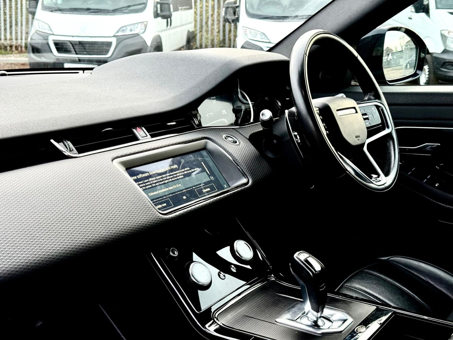 Land Rover Range Rover Evoque R Dynamic S P300E 2022 '71 Reg' - A/C - Sat Nav - ULEZ Comp - Image 9 of 20