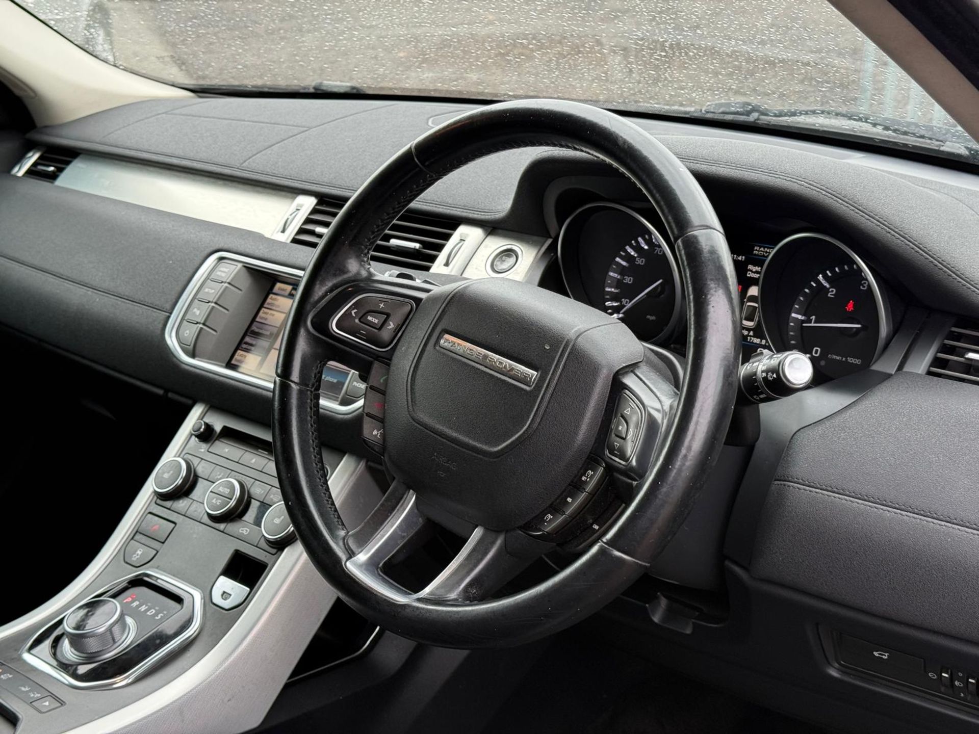 Land Rover Range Rover Evoque SD4 2.2 2013 '13 Reg' - A/C - Panoramic Roof - Leather Trim - Image 12 of 21