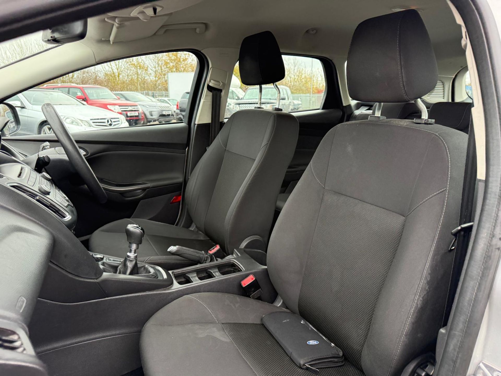 Ford Focus Estate 1.5 TDCI 105 EcoNetic Style 2017 '66 Reg' A/C - ULEZ Compliant - Image 8 of 19