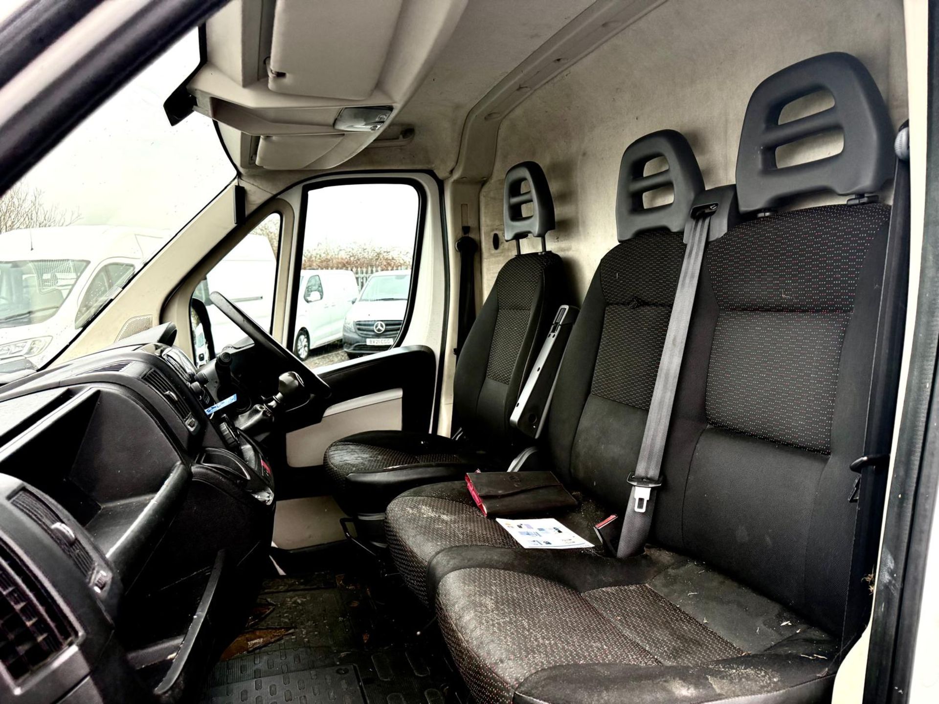 Citreon Relay 2.0 BlueHDI 130 L2 H2 2018 '18 Reg' ULEZ Complaint - Only 71,910 Miles - Image 9 of 14