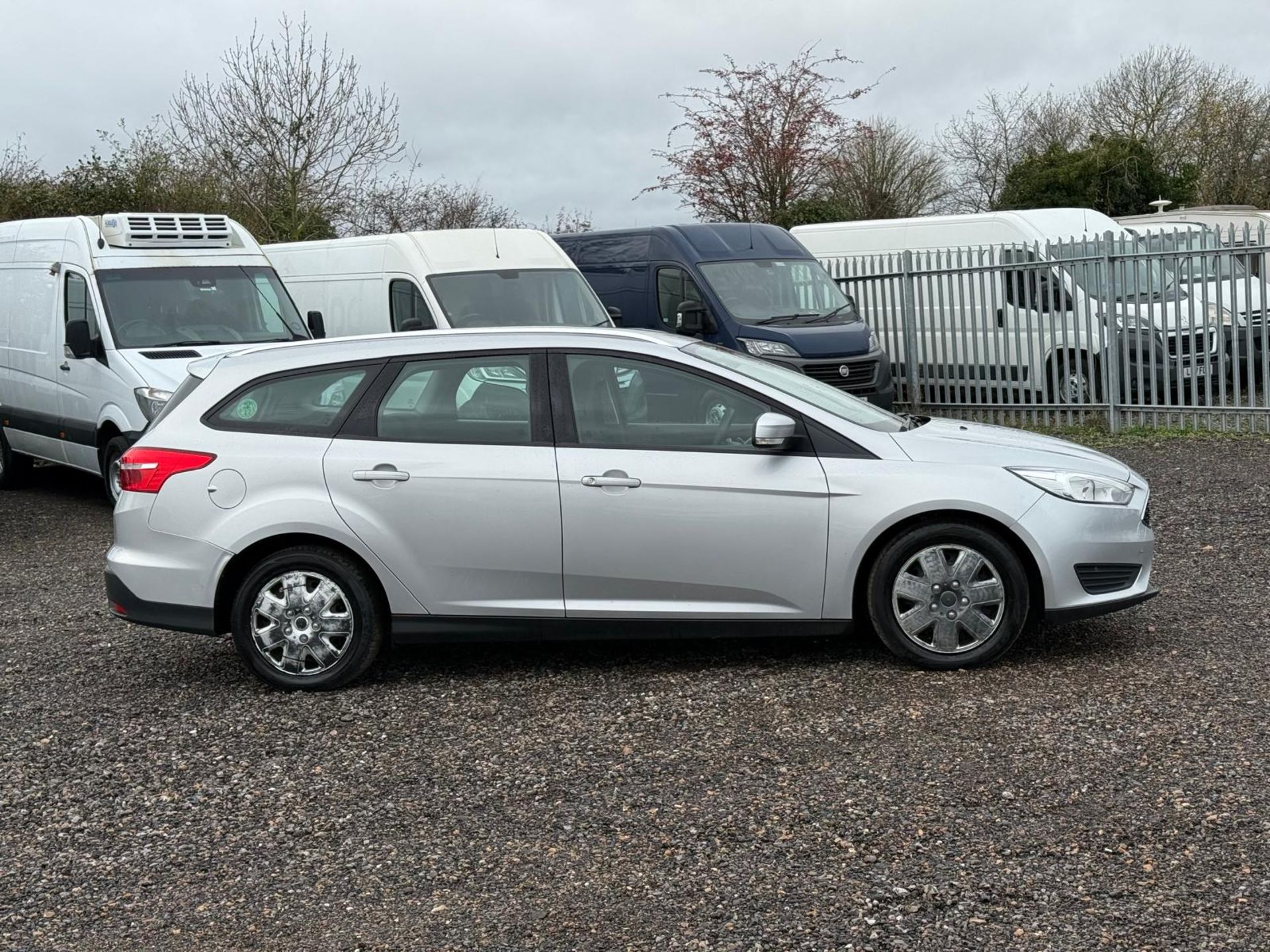 Ford Focus Estate 1.5 TDCI 105 EcoNetic Style 2017 '66 Reg' A/C - ULEZ Compliant - Image 7 of 19