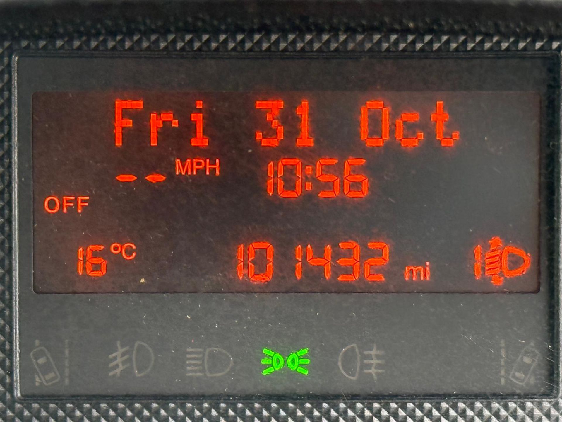 Citroen Relay Enterprise 35 2.2 BLUEHDI L4 H/R 2020 '70 Reg' A/C - Navigation - Image 17 of 17