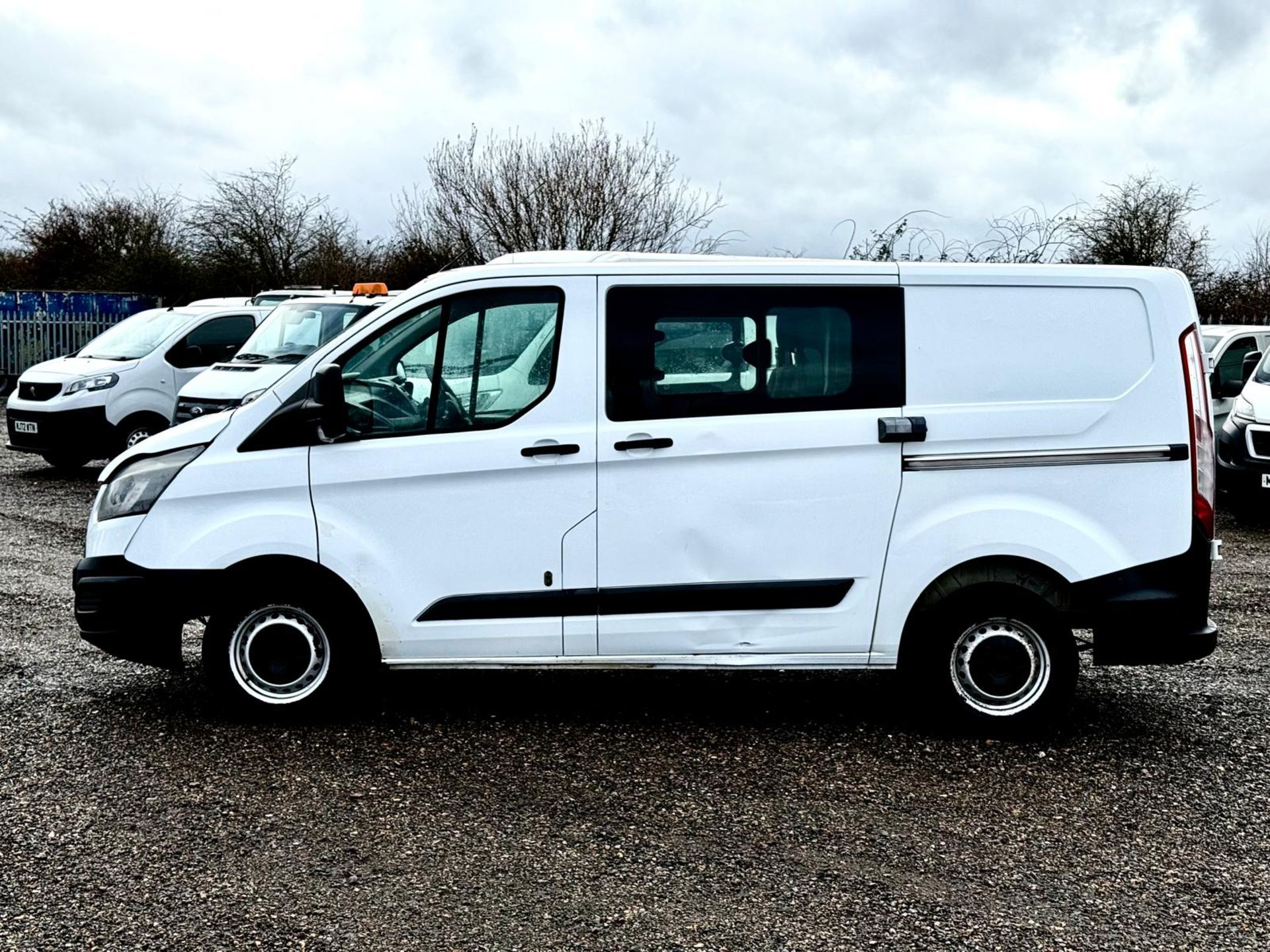 Ford Transit Custom 2.2 TDCI 100 270 L1 H1 CrewCab 2016 '16 Reg' 6 Seats - Image 3 of 16