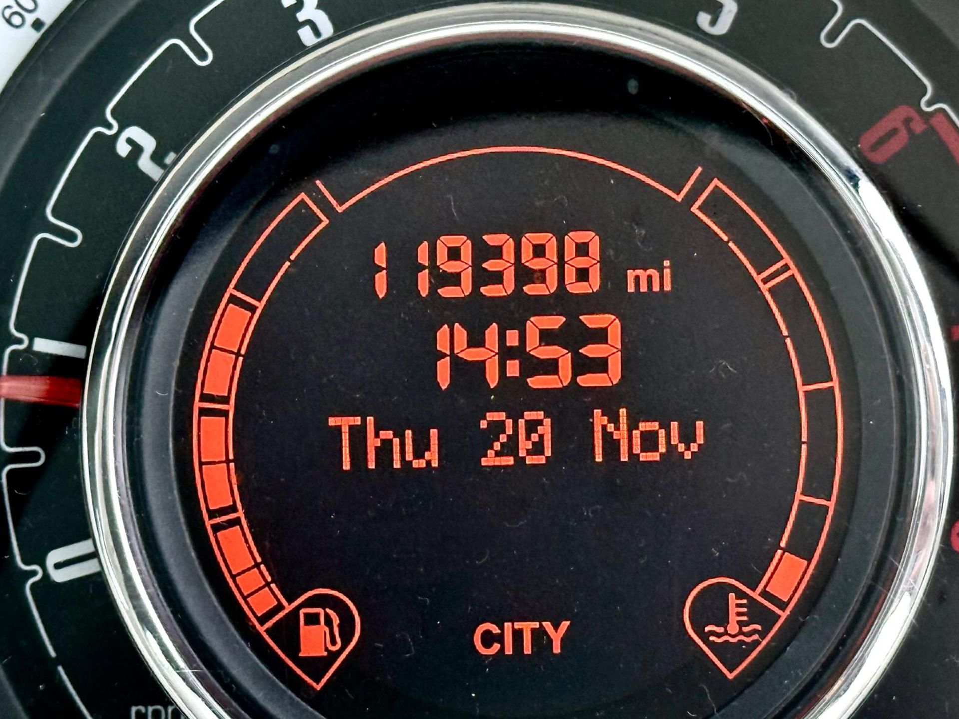 ** ON SALE ** Fiat 500 1.2 POP Hatchback 2010 '60 Reg' Sat Nav - ULEZ Compliant - A/C - Image 16 of 16