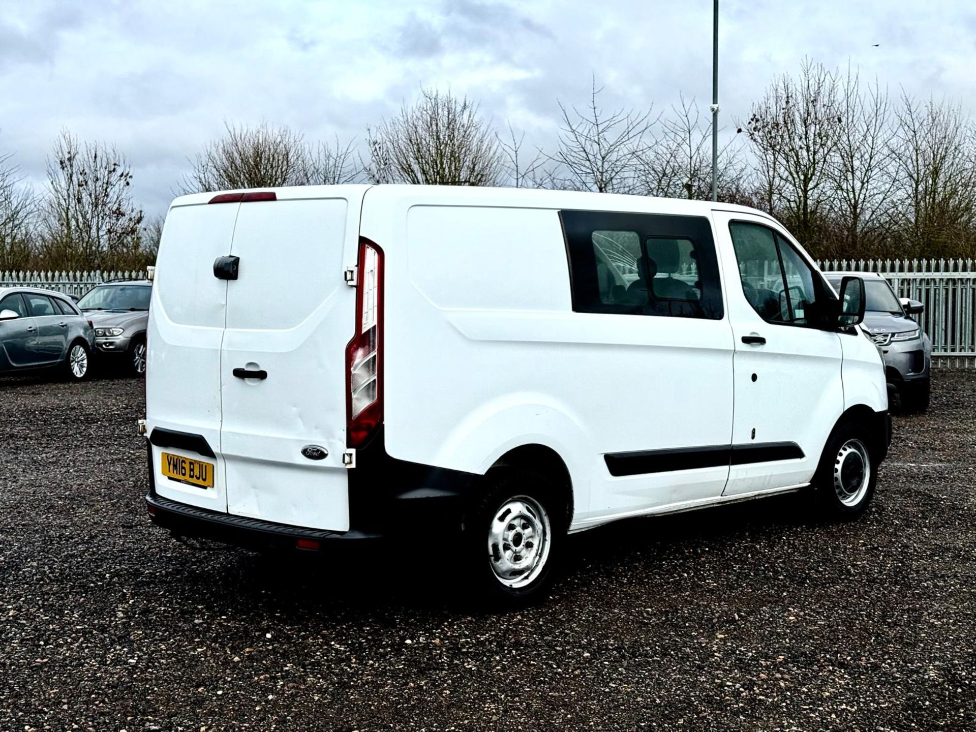 Ford Transit Custom 2.2 TDCI 100 270 L1 H1 CrewCab 2016 '16 Reg' 6 Seats - Image 7 of 16
