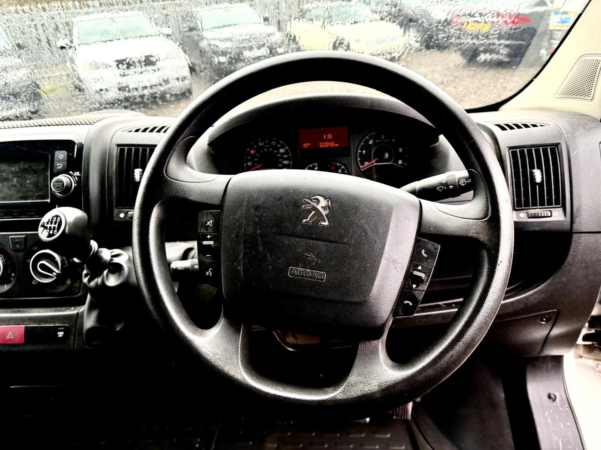 **ON SALE**Peugeot Boxer 335 2.2 BlueHDI 140 L2 H2 Professional 2020 '70 Reg' Sat Nav - A/C - ULEZ C - Image 13 of 16