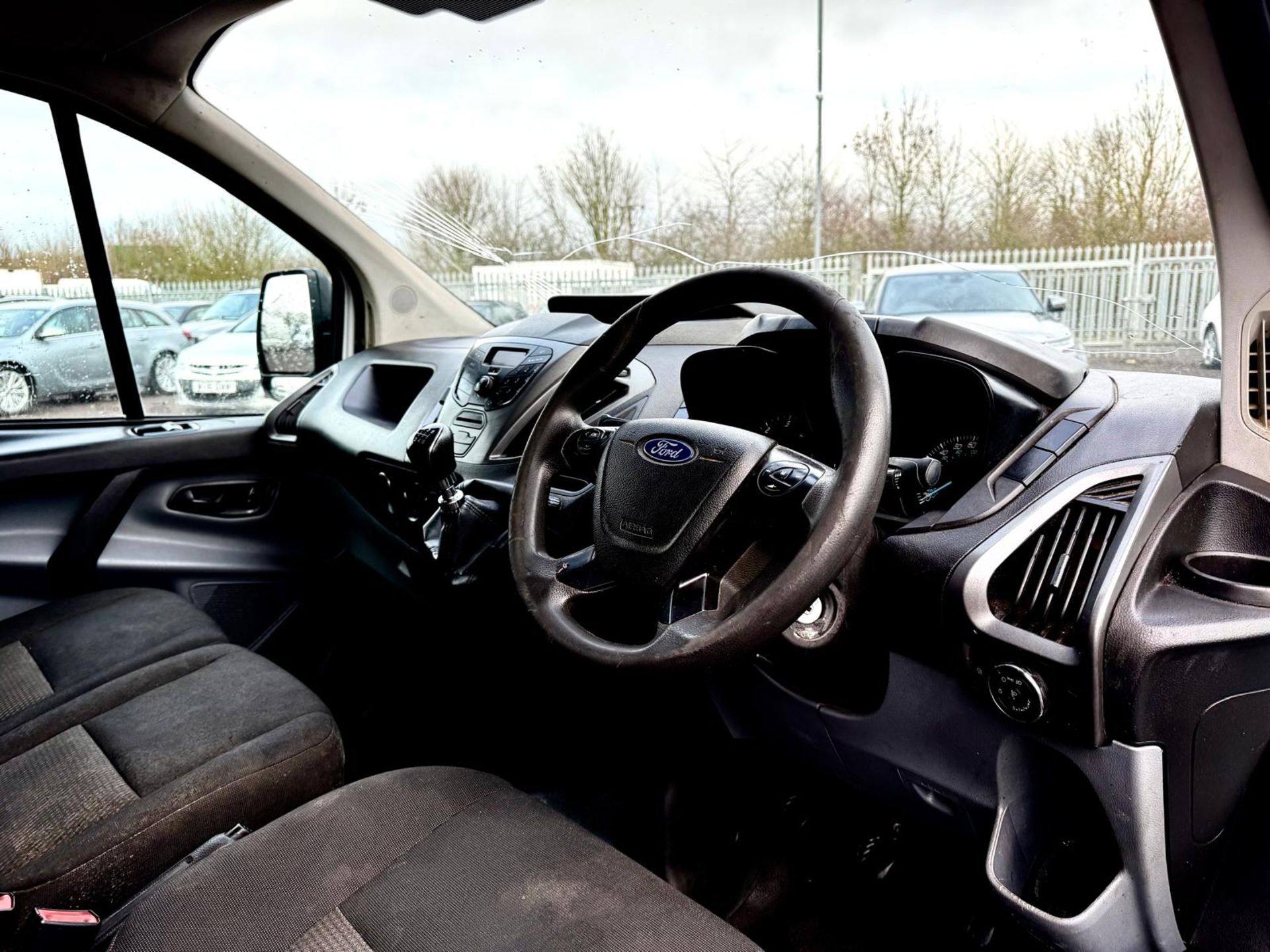 Ford Transit Custom 2.2 TDCI 100 270 L1 H1 CrewCab 2016 '16 Reg' 6 Seats - Image 12 of 16